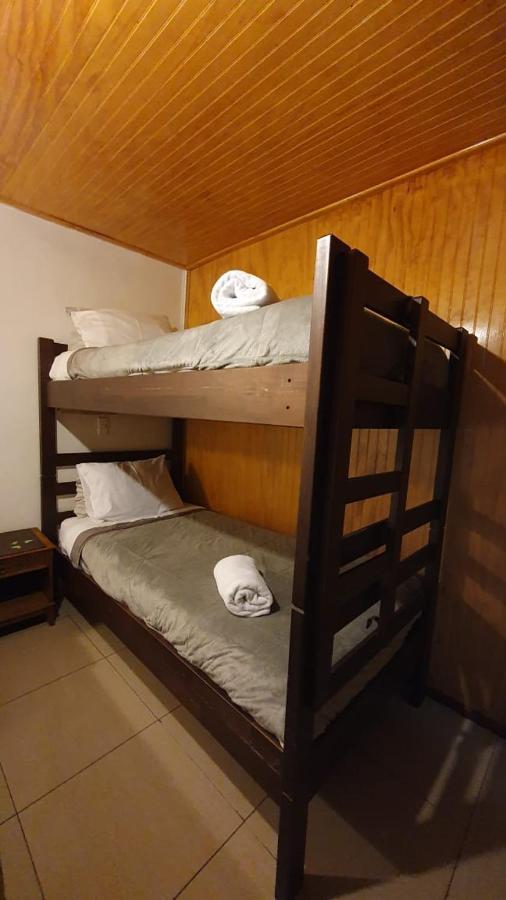 Hostal Las Heras เตมูโก ภายนอก รูปภาพ