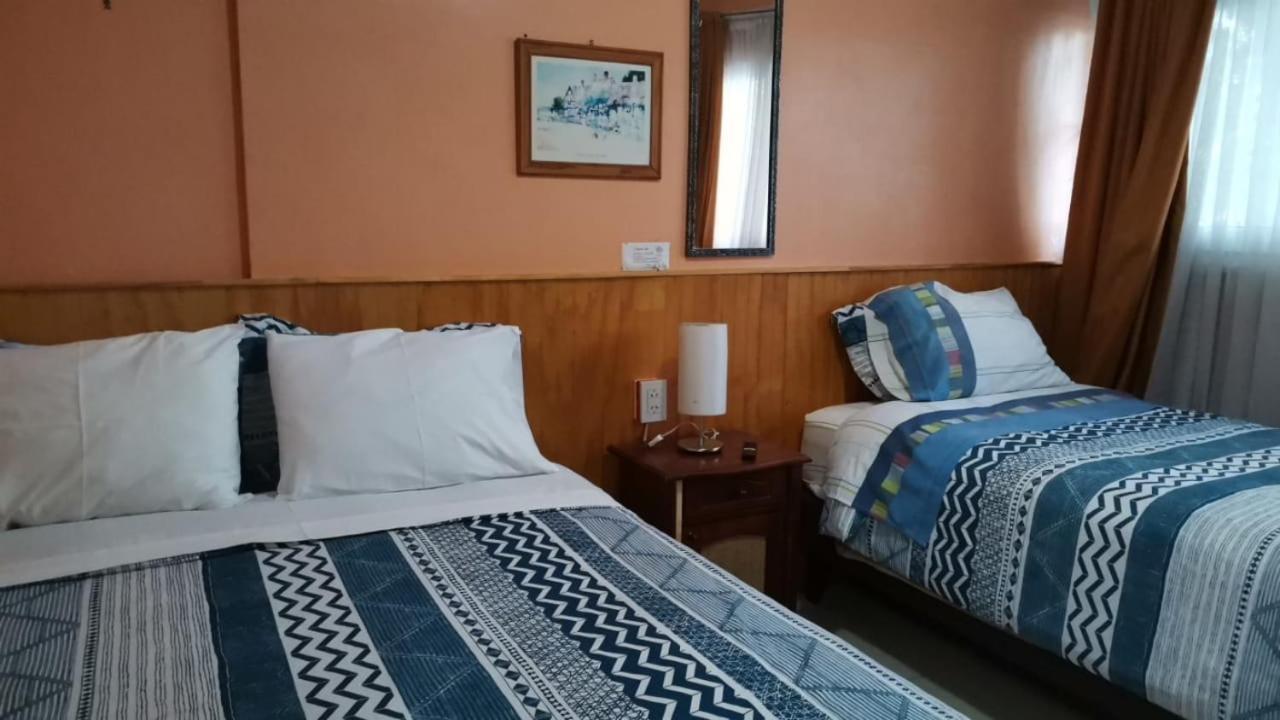 Hostal Las Heras เตมูโก ภายนอก รูปภาพ